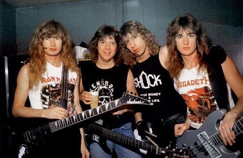Megadei Megadeth – Hell Awaits
